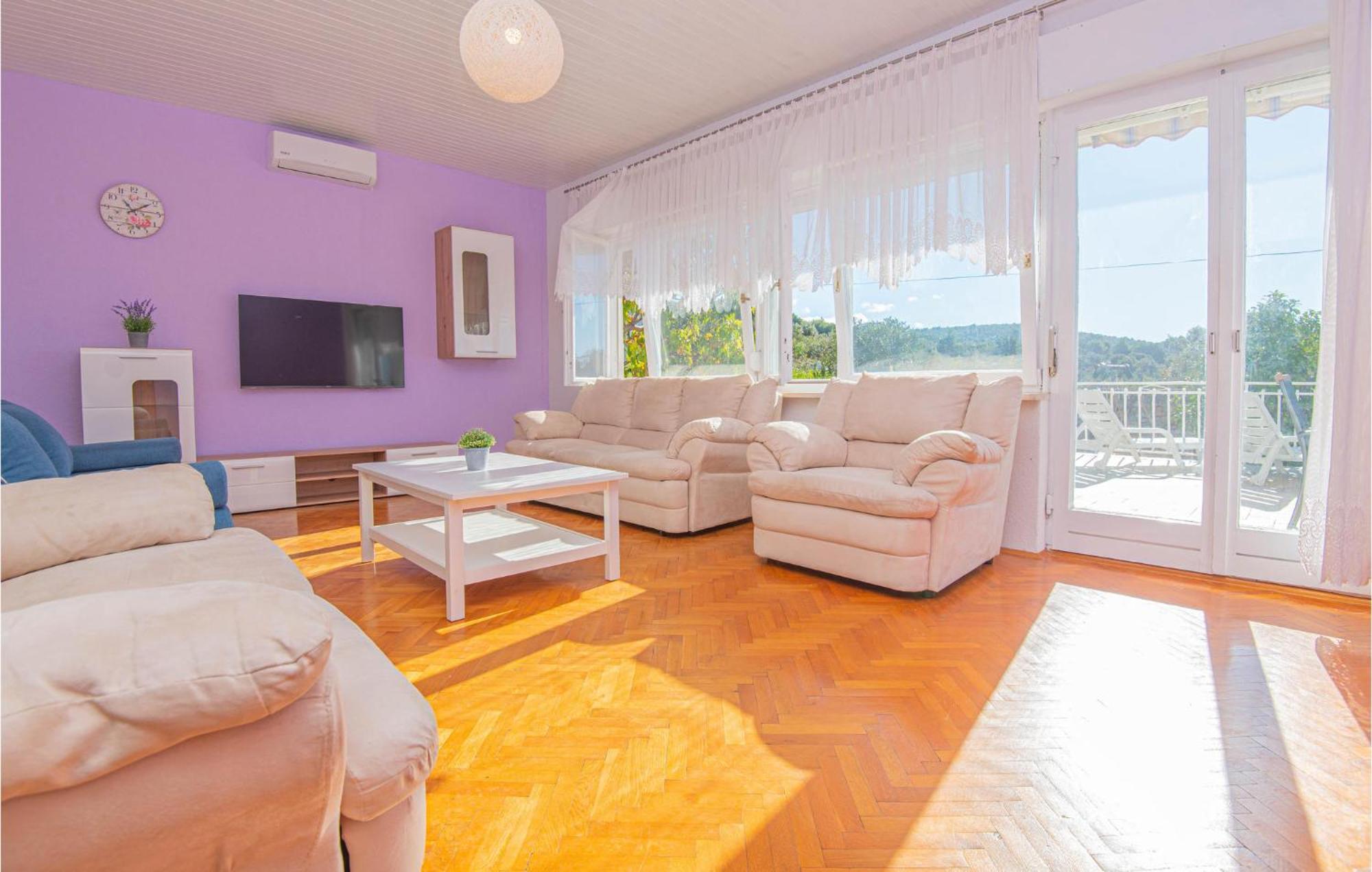 Cozy Home In Dolac With Kitchen Primošten Εξωτερικό φωτογραφία