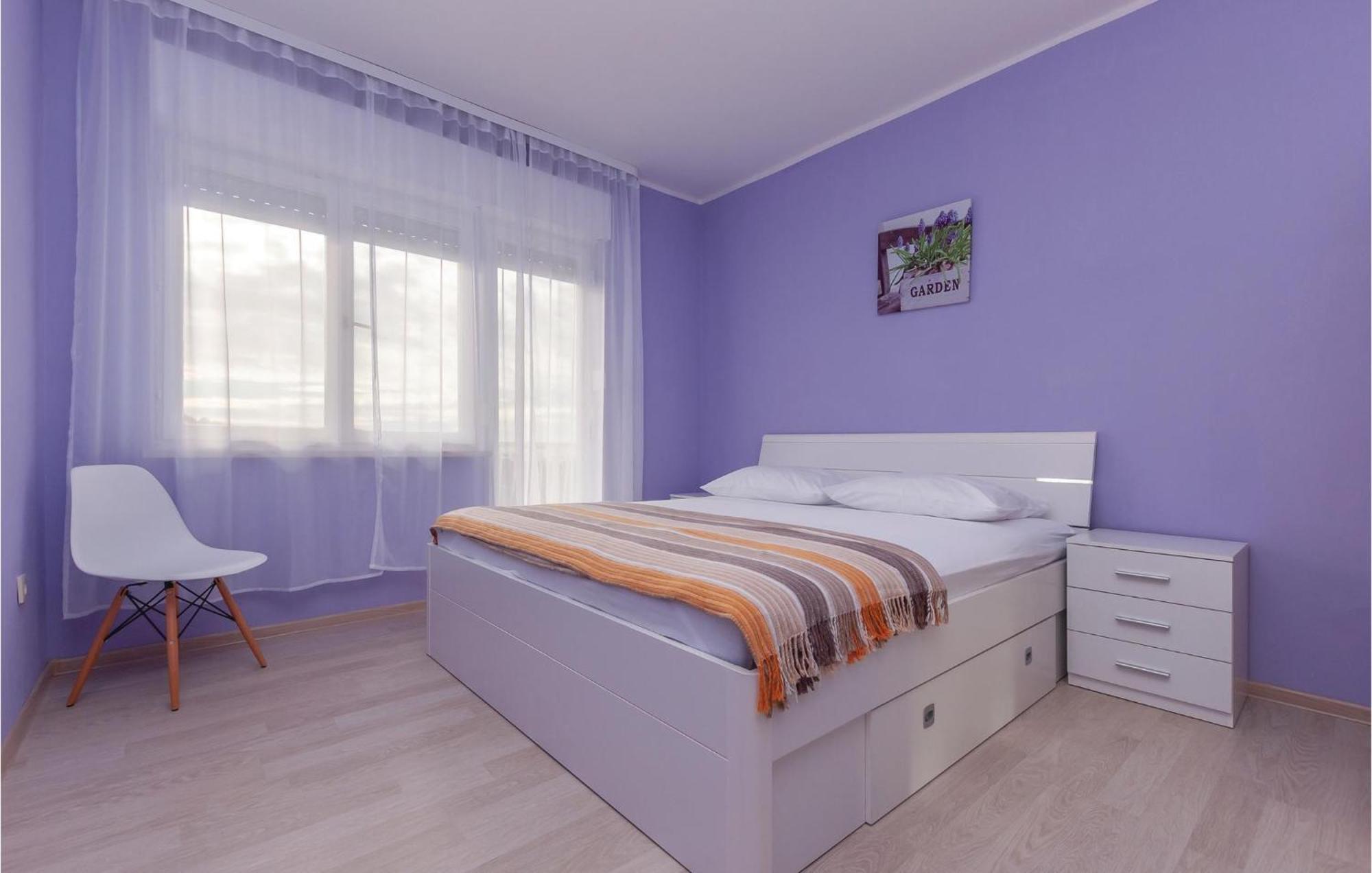 Cozy Home In Dolac With Kitchen Primošten Εξωτερικό φωτογραφία