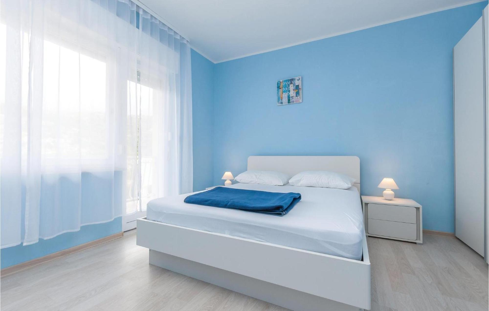 Cozy Home In Dolac With Kitchen Primošten Εξωτερικό φωτογραφία