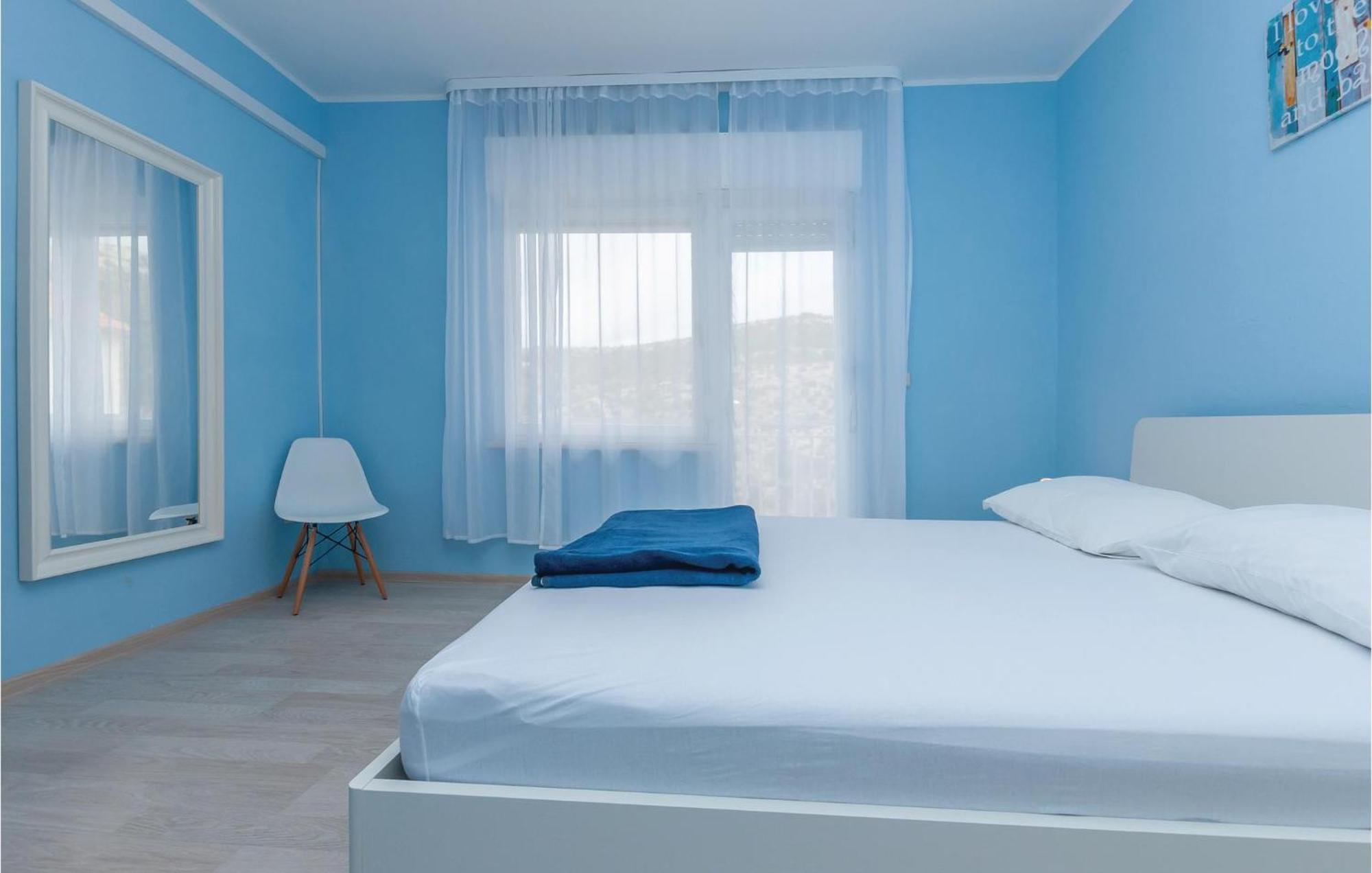 Cozy Home In Dolac With Kitchen Primošten Εξωτερικό φωτογραφία